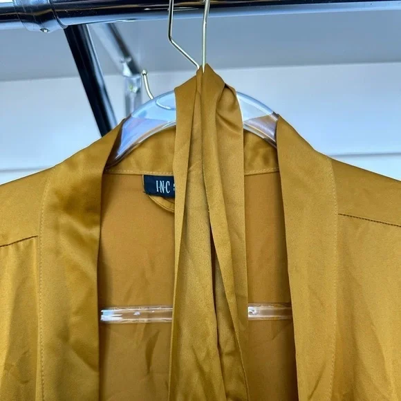 Luxurious Gold/Yellow Silky Kimono from Macy’s (INC). Sold out. Rarely worn! - Picture 5 of 14